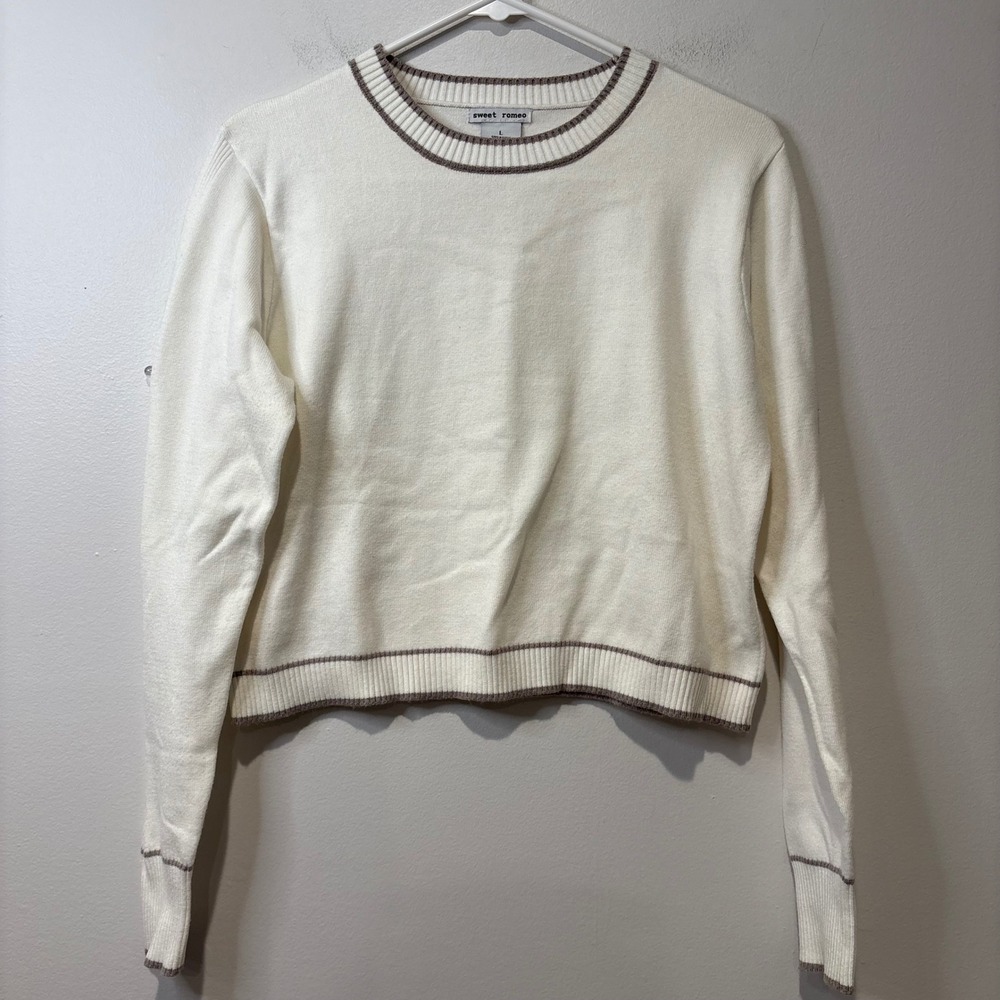 Sweet Romeo Women's Pullover‎ Cream Slightly Cropped Sweater Size L NWOT